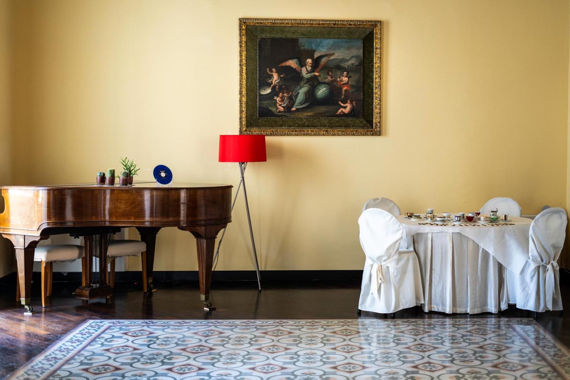 Dimora Storica Giostra Vecchia - Palazzo Grisolia 1809 コゼンツァ エクステリア 写真